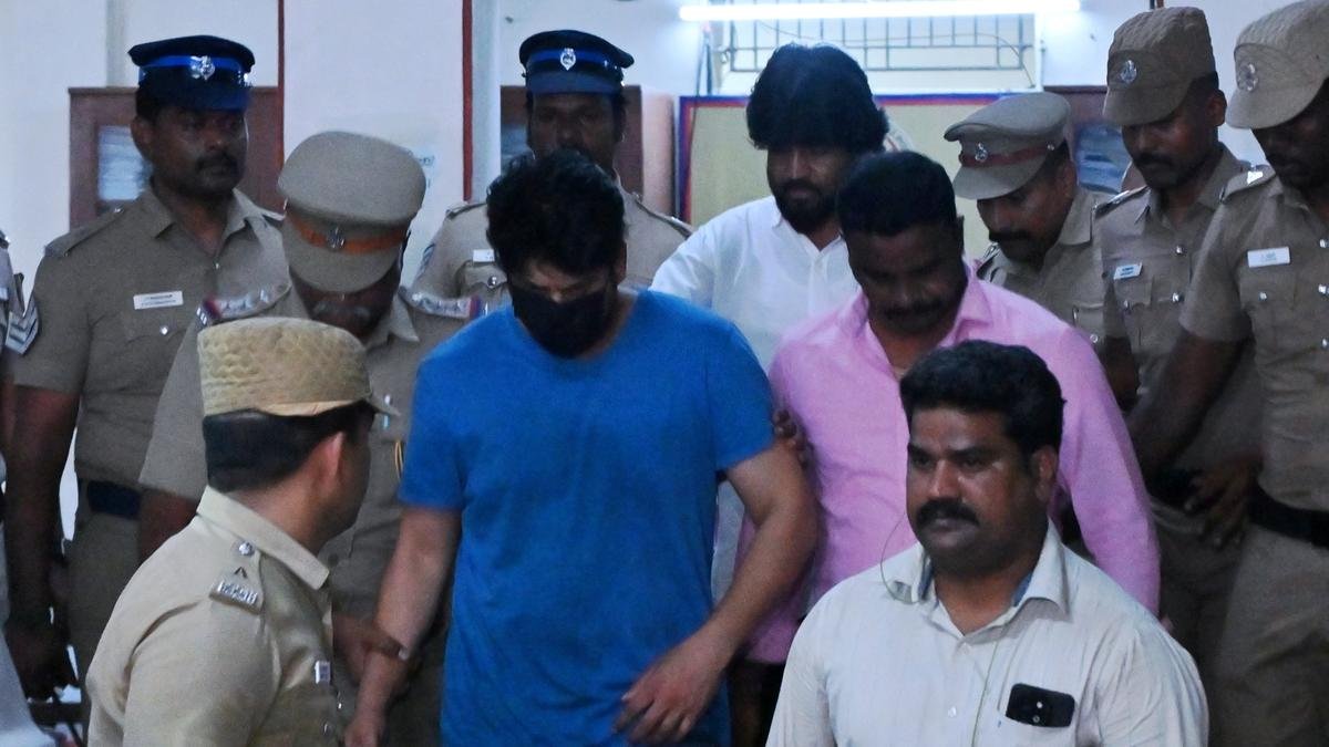 तमिल अभिनेता श्रीकांत ने कथित तौर पर ड्रग कार्टेल से कोकीन खरीदने के लिए गिरफ्तार किया
