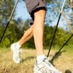 नॉर्डिक चलना क्या है? हार्वर्ड शोध से पता चलता है कि यह सरल तकनीक एक फिटनेस चमत्कार है