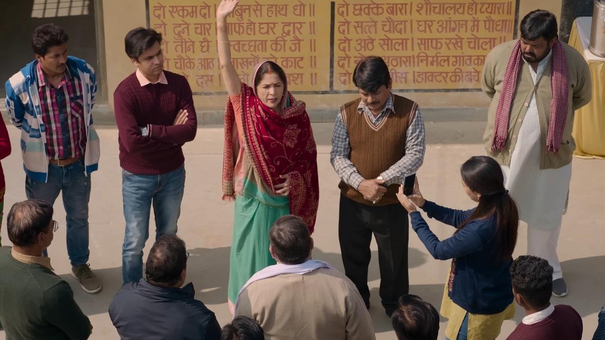 'पंचायत' सीज़न 4 की समीक्षा: चुनाव का मौसम मिश्रित परिणाम देता है