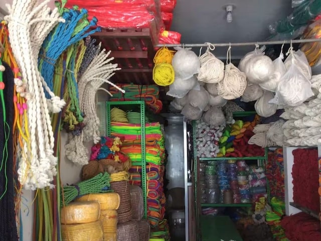 पति और पत्नी शाम को बाजार में गए, रस्सी ने रस्सी के साथ खरीदा, इस तरह की आवाजें रात में कमरे से आईं!