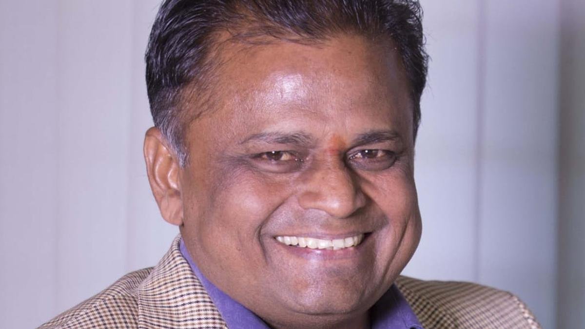 फुटबॉल | नए TNFA के अध्यक्ष शनमुगम ने राज्य में खेल को पुनर्जीवित करने के लिए अपना एजेंडा निर्धारित किया