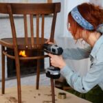 बारिश के मौसम के लिए DIY फर्नीचर देखभाल हैक: लौंग, बेकिंग सोडा टू ओल्ड टी -शर्ट - ये कैसे मदद कर सकते हैं!