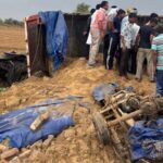 बिग रोड दुर्घटना ... तीन मारे गए, चार घायल हुए उच्च गति ट्रेलर के कारण ऑटो पर पलट गया