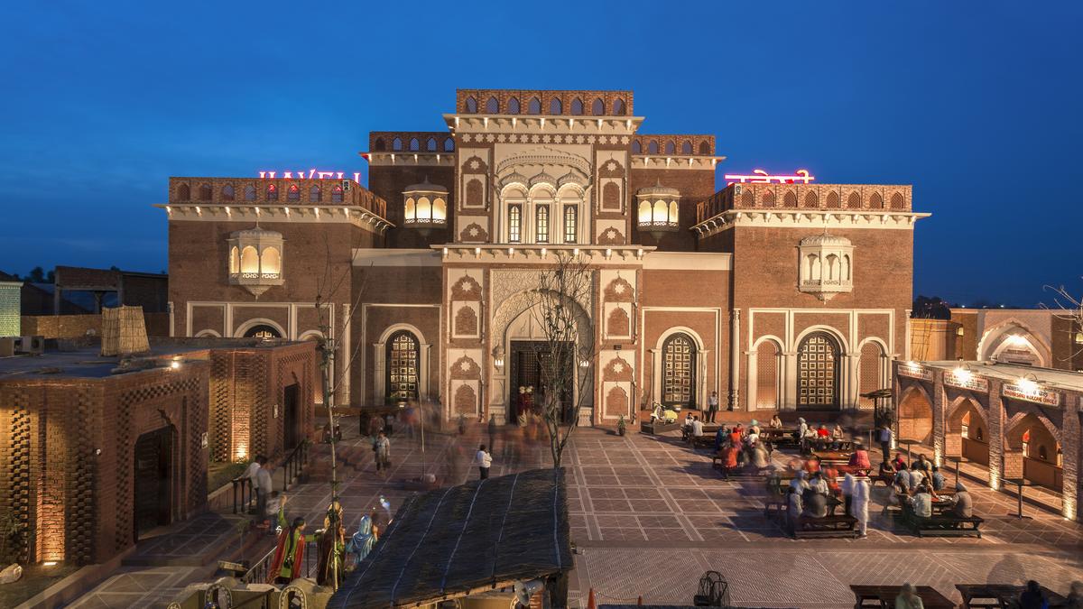 भारत के समकालीन वर्नाक्यूलर होम्स ब्लेंड ट्रेडिशन एंड सस्टेनेबिलिटी