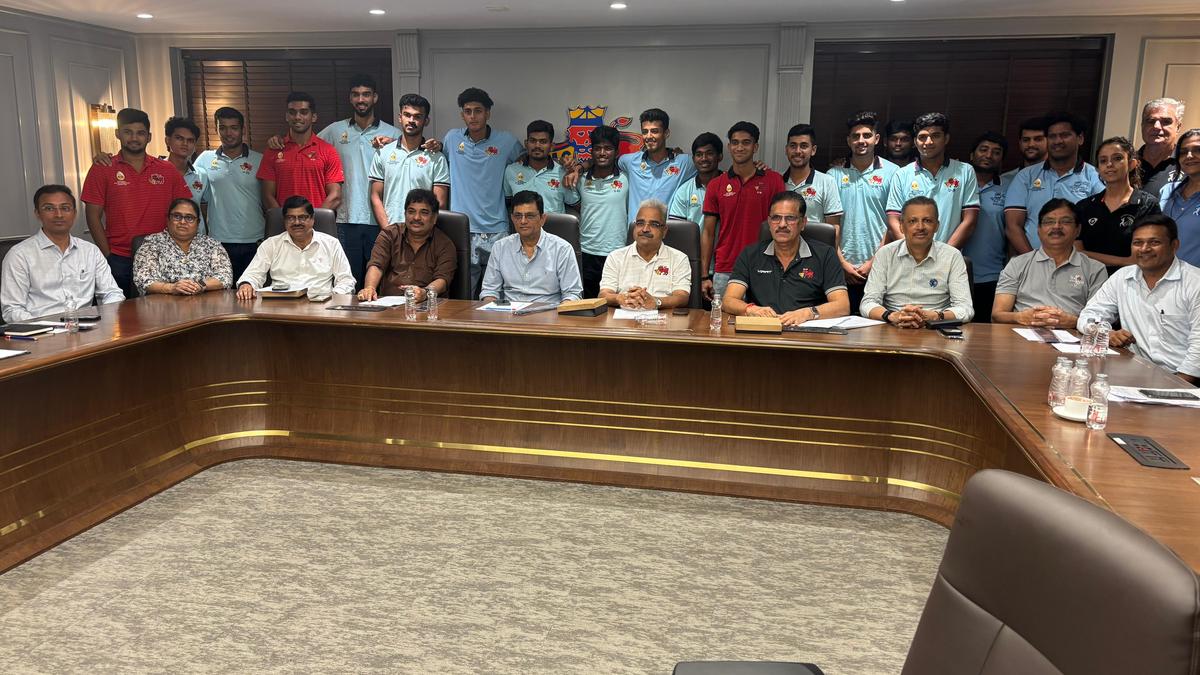 मुंबई की उभरती हुई टीम के लिए यूके का नेतृत्व करने के लिए शेड