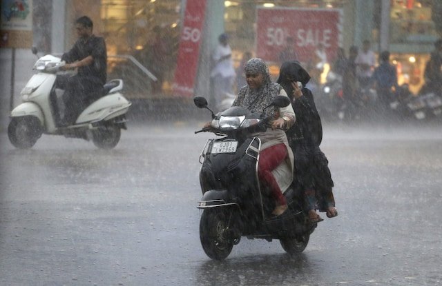 राजस्थान वर्षा: राजस्थान में मानसून का प्रकोप ... प्रतापगढ़ में सड़कें जलमग्न हो गईं!