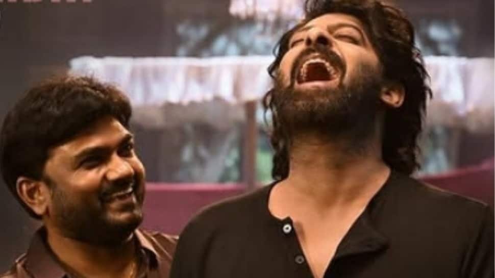 राजा साब में कास्टिंग प्रभास पर निर्देशक मारुथी: मैं उन्हें दिखाना चाहता था ...
