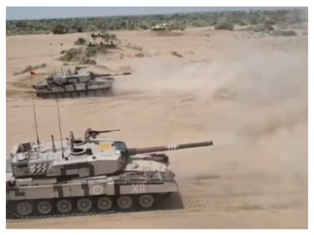 रेगिस्तान में युद्ध ट्रेलर! सेना ने पाकिस्तान से पोकरन से बाबिना का दौरा किया