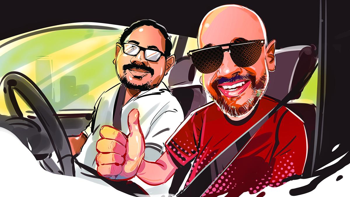 लेखक प्रजवाल परजुली की ट्रेन यात्रा के लिए नवनिर्मित शौक