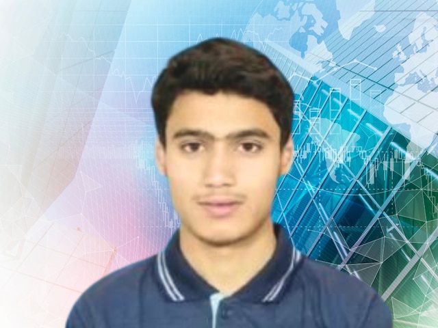 वह पहले से ही NEET से पहले अपने नंबर जानता था! गिनती सभी को आश्चर्यचकित करती है, राज्य टॉपर बन जाती है