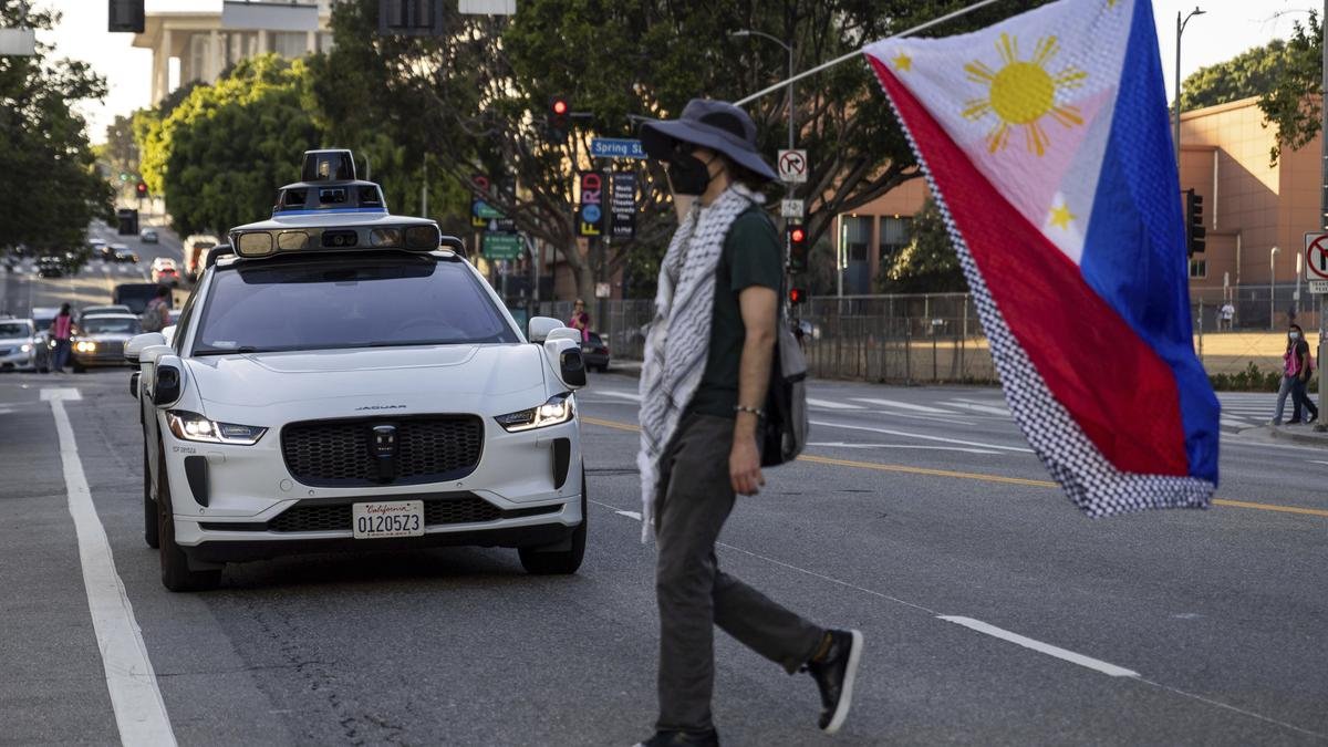 वायमो अमेरिका में स्वायत्त टैक्सी दौड़ का नेतृत्व करता है