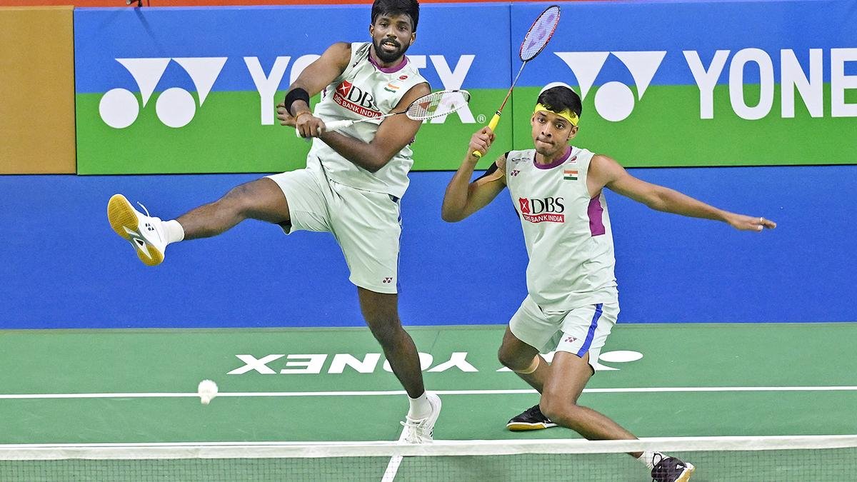 सतविक-चिराग क्वार्टर फाइनल में प्रवेश करते हैं, सिंधु इंडोनेशिया ओपन में हार जाता है