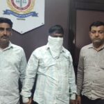 हरियाणा पुलिस के सी ने कुछ सिक्कों के लिए विश्वास बेचा, रिश्वत लेने से गिरफ्तार किया