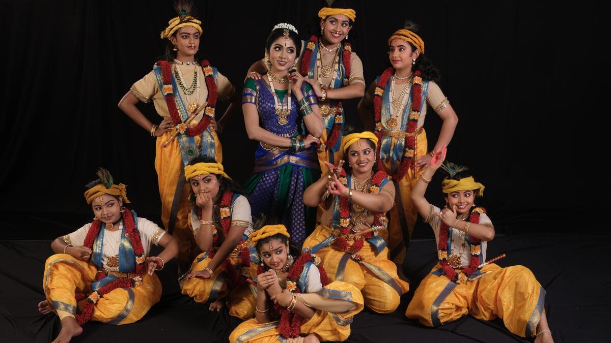 हैदराबाद में स्मिता माधव को वेटुरी के गीतात्मक क्लासिक, 'सिरिकाकोलनु चिननादी' का मंचन