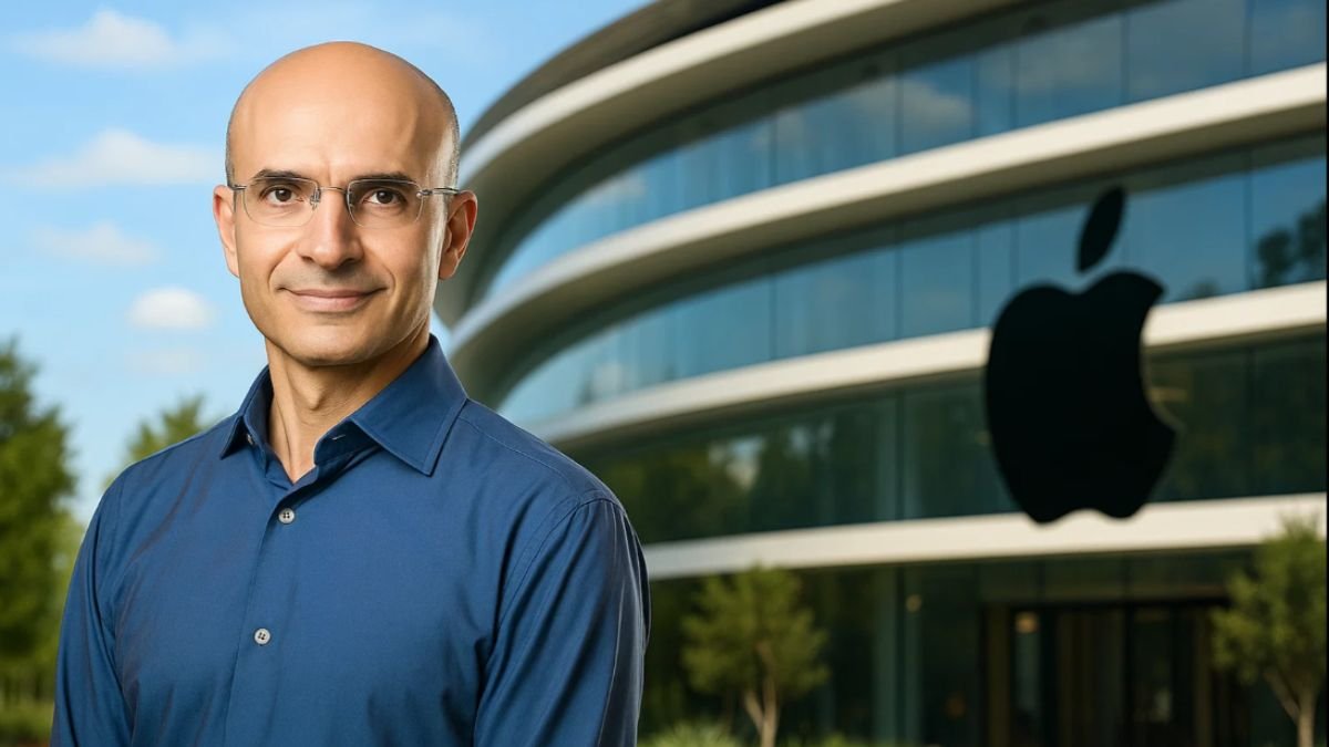 Apple प्रमुख नेतृत्व संक्रमण में नए COO के रूप में भारतीय-मूल सबिह खान को नियुक्त करता है