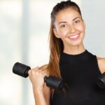 आराम के दिनों को छोड़ने के लिए अंतहीन कार्डियो: विशेषज्ञ कहते हैं कि इन 4 आदतों को टोंड करने के लिए खाई