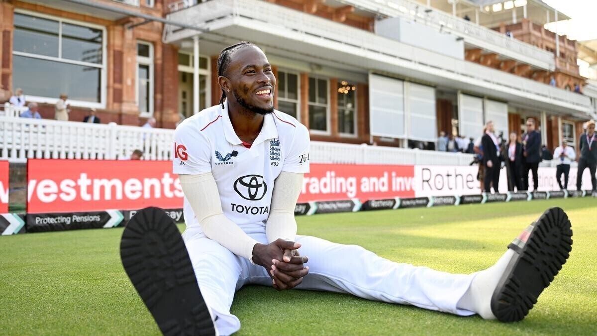 आर्चर के लिए, गति इक्का है