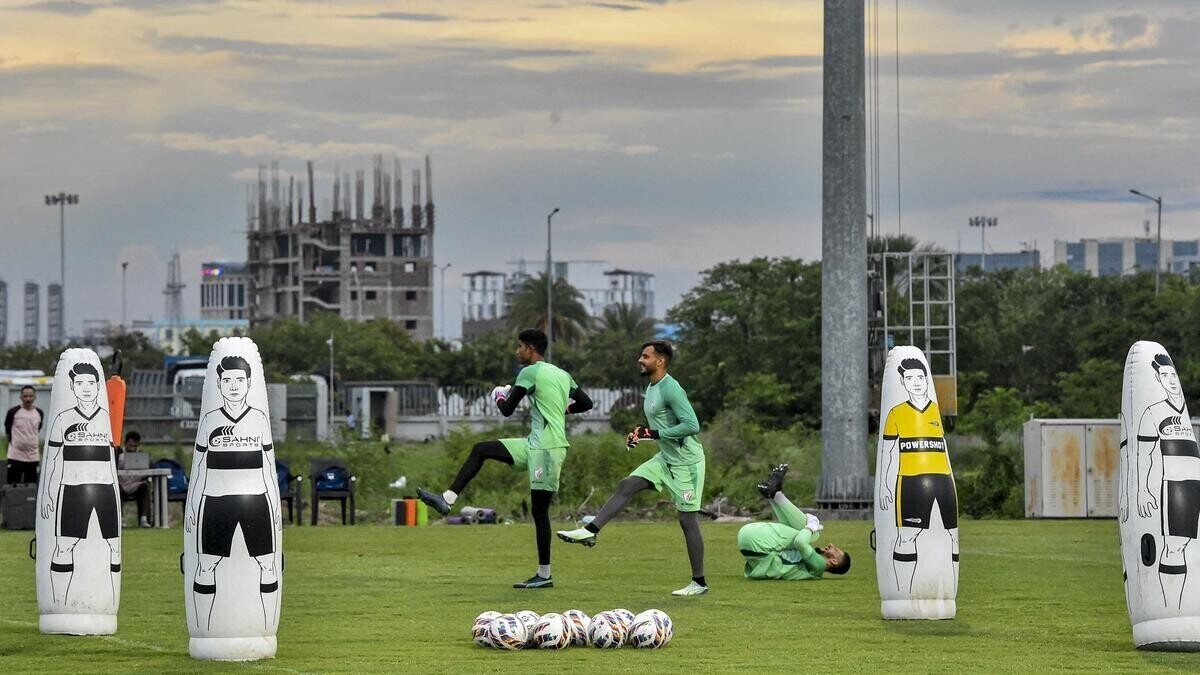 एआईएफएफ मार्केज़ के बाहर निकलने के बाद नए भारतीय पुरुषों के फुटबॉल कोच के लिए आवेदन खोलता है