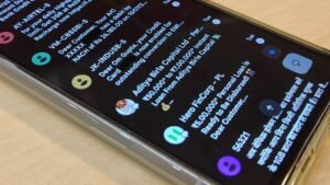 एसएमएस को Jio, Airtel, VI, BSNL के रूप में P, S, T, G प्रत्यय मिलते हैं