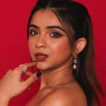 क्या अपूर्व मुखीजस की कुल कीमत 41 करोड़ रुपये है? विद्रोही बच्चा वायरल दावों पर प्रतिक्रिया करता है