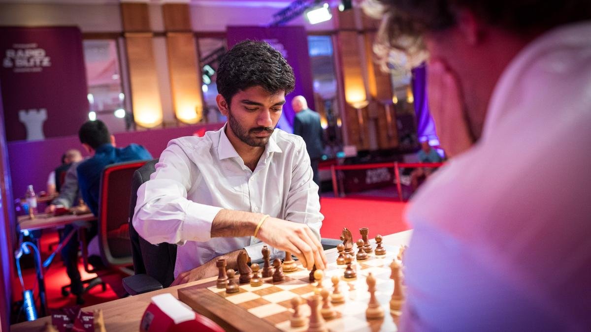 गुकेश मैग्नस कार्लसेन को फिर से पछाड़ते हैं; ग्रैंड शतरंज टूर डे 2 के बाद एकमात्र लीड लेता है