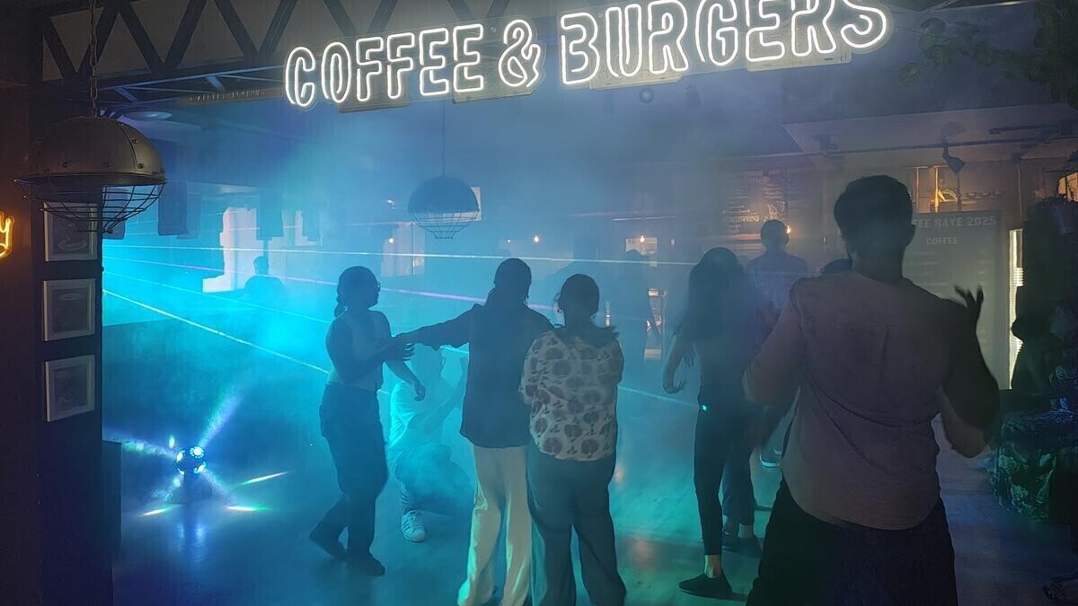 तिरुवनंतपुरम ने अपनी पहली कॉफी बाईं