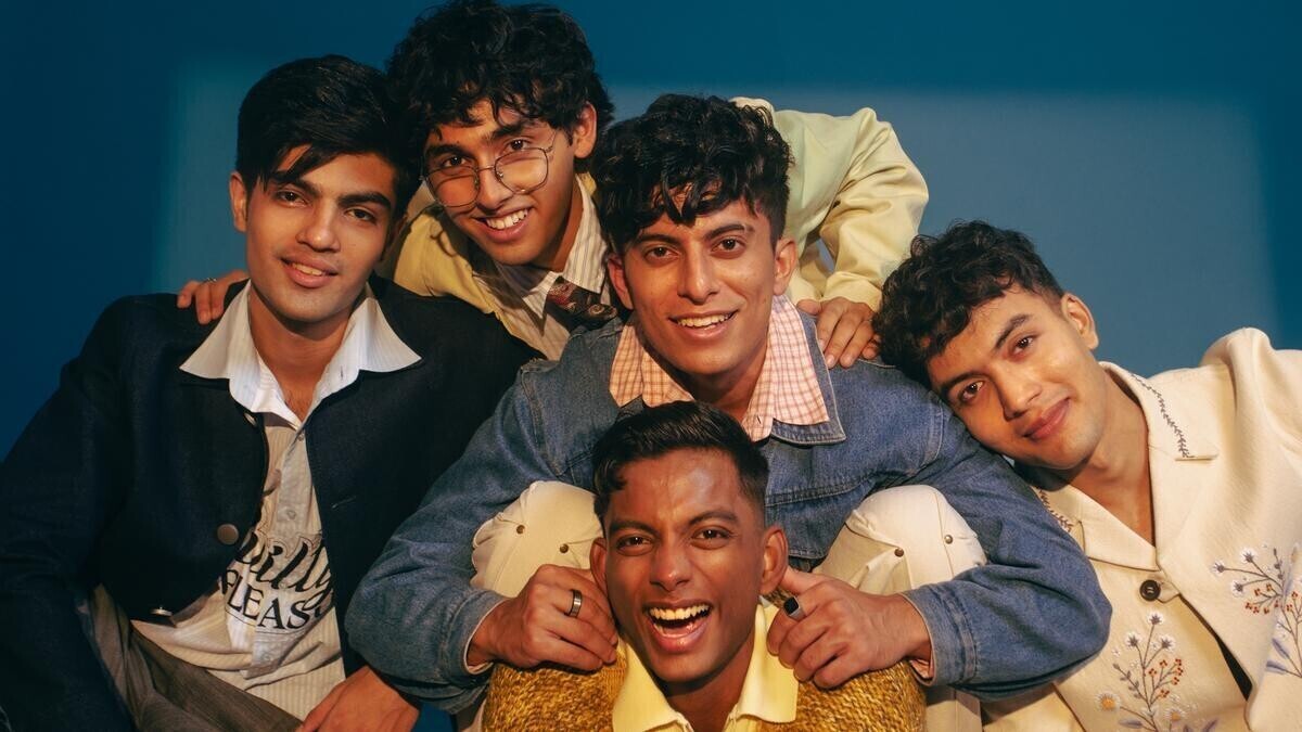 नए बॉय बैंड ‘आउटस्टेशन’ पर सावन कोटेचा, एड शीरन के ‘नीलम’ पर काम कर रहे हैं, और बहुत कुछ