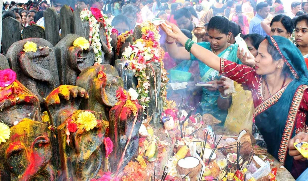 नाग पंचमी 2025: घर की खुशी, समृद्धि लाओ, पूजा और शुभ समय की सही विधि जानें!