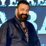 पागल महिला प्रशंसक ने संजय दत्त को 72 करोड़ की संपत्ति दी थी, तब अभिनेता ने चौंकाने वाला काम किया था!