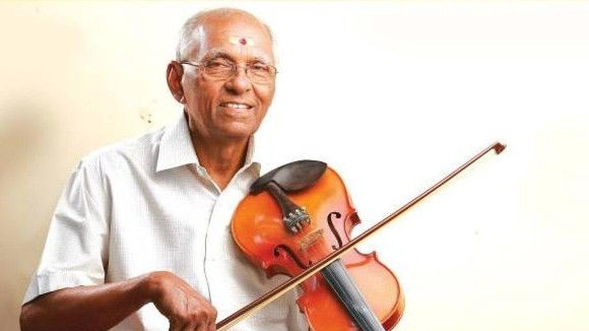 वायलिन वादक नेदुमंगद वी। शिवानंदन ने 90 साल की हो गई: उनके जीवन और संगीत पर एक नज़र
