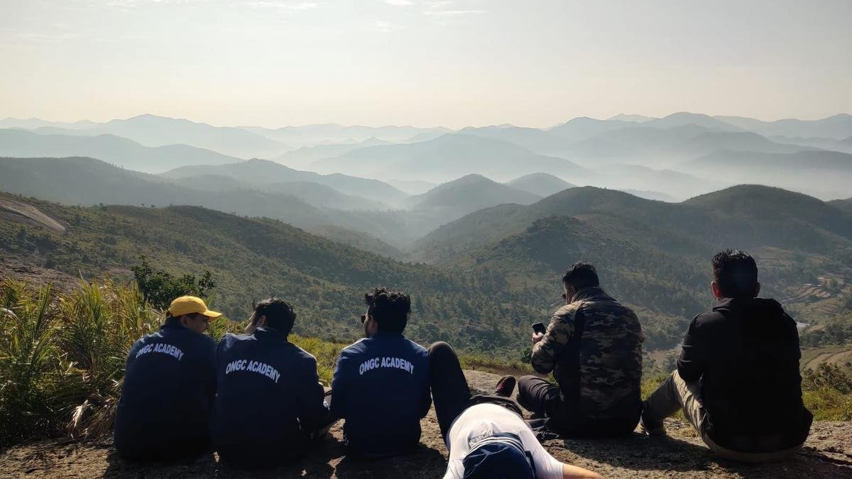 विशाखापत्तनम के पास मानसून ट्रेक: दर्शनीय पूर्वी घाट ट्रेल्स का अन्वेषण करें