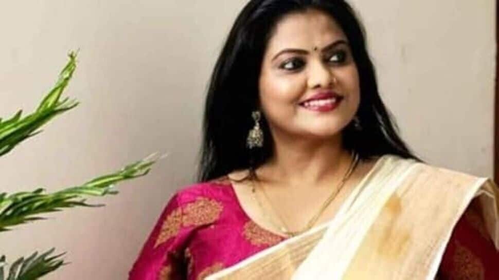 विस्फोटक आरोपों के बीच मलयालम अभिनेता मिनू मुनीर ने मानहानि की शिकायत पर गिरफ्तार किया