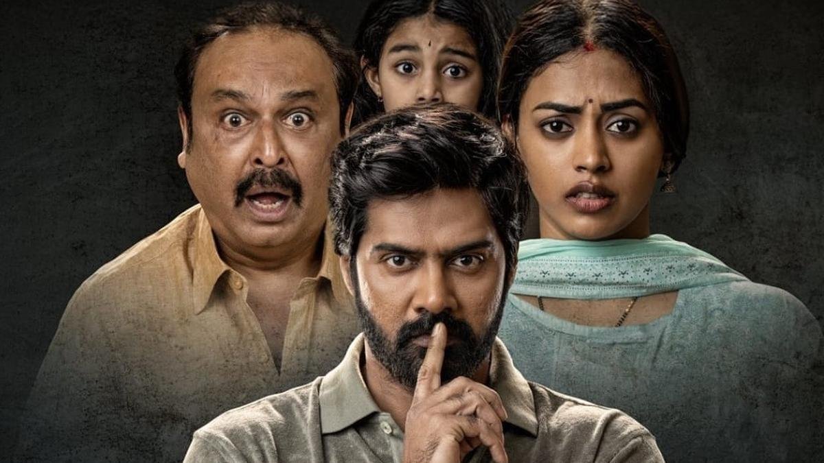 'शो टाइम' मूवी रिव्यू: नवीन चंद्रा का क्राइम थ्रिलर चापलूसी करने के लिए चापलूसी करता है