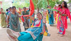 हरियाली टीज 2025: महिला विश्वास, प्रेम और प्राकृतिक सौंदर्य संगम हरियाली टीज