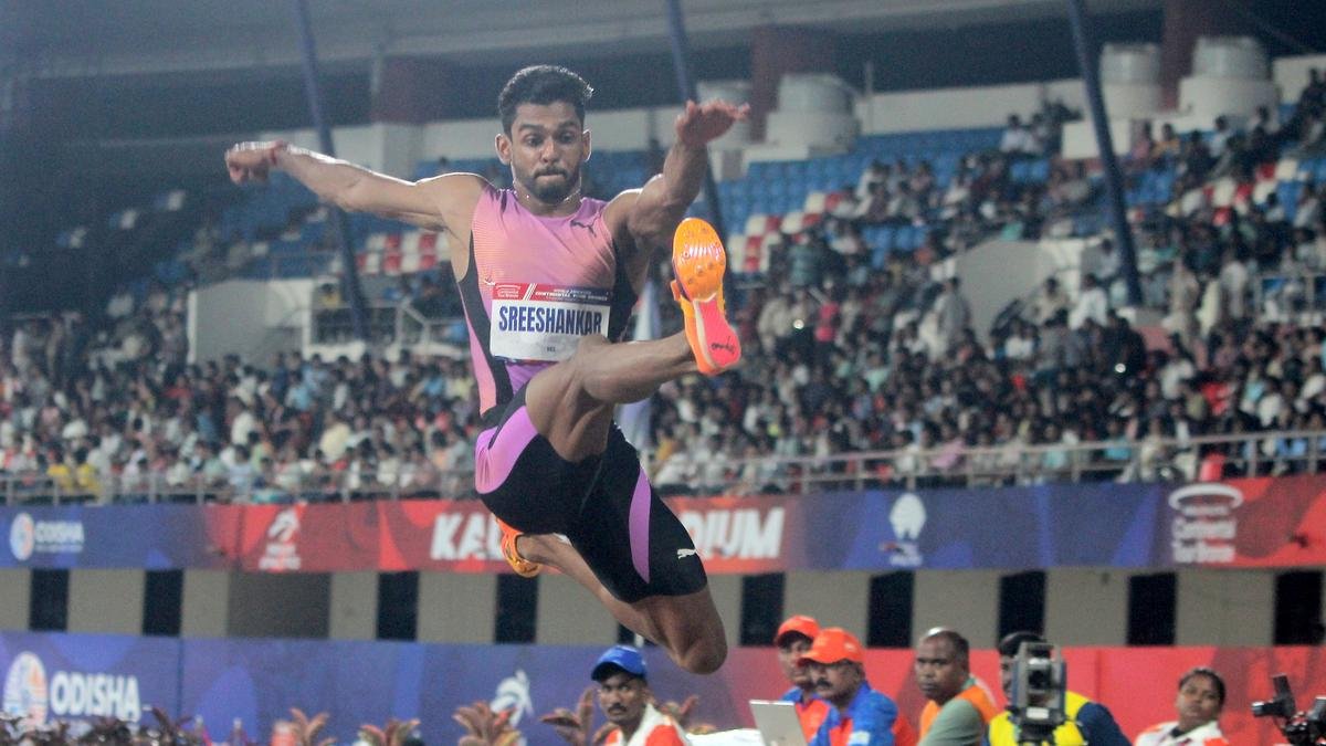 Sreeshankar ने सीजन के लिए सबसे अच्छा छलांग लगाई; अन्नू और एनिमेश ट्रम्प आते हैं