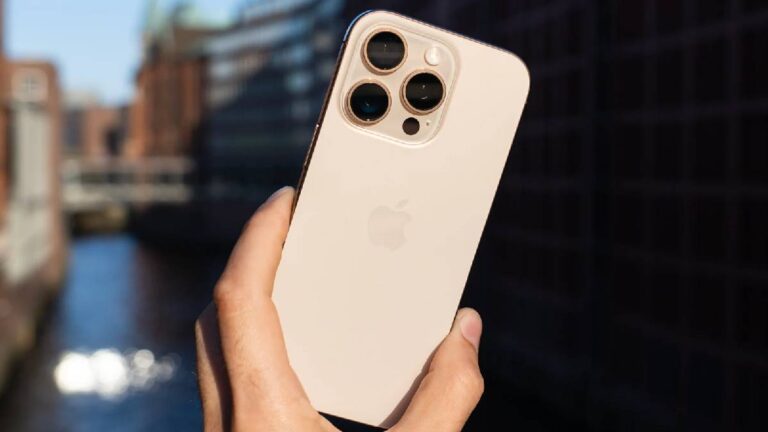 iPhone 16 प्रो प्राइस कट: iPhone 17 रिलीज़ से पहले बड़ी छूट उभरती है