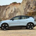 ऑल-इलेक्ट्रिक वोल्वो EX30 समीक्षा: कॉम्पैक्ट, चतुर और आत्मविश्वास