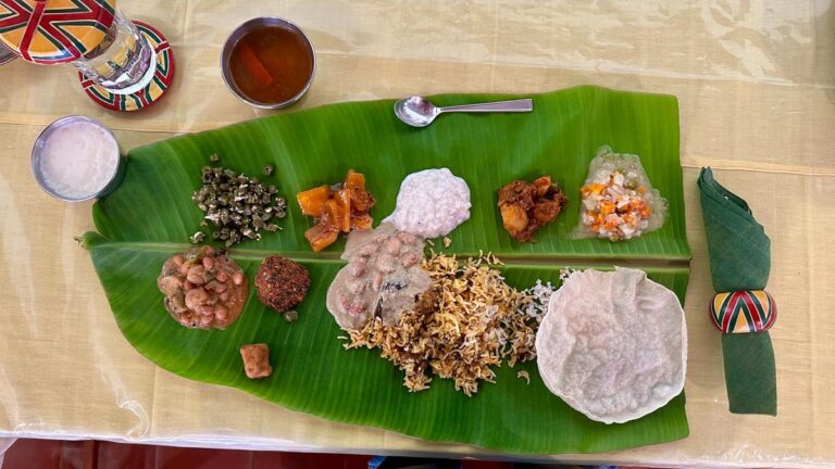 कैसे चेट्टिनाड का व्यंजन अपने व्यापारिक लोगों के रहस्य रखता है। हम एक भोजन के निशान पर पता लगाते हैं