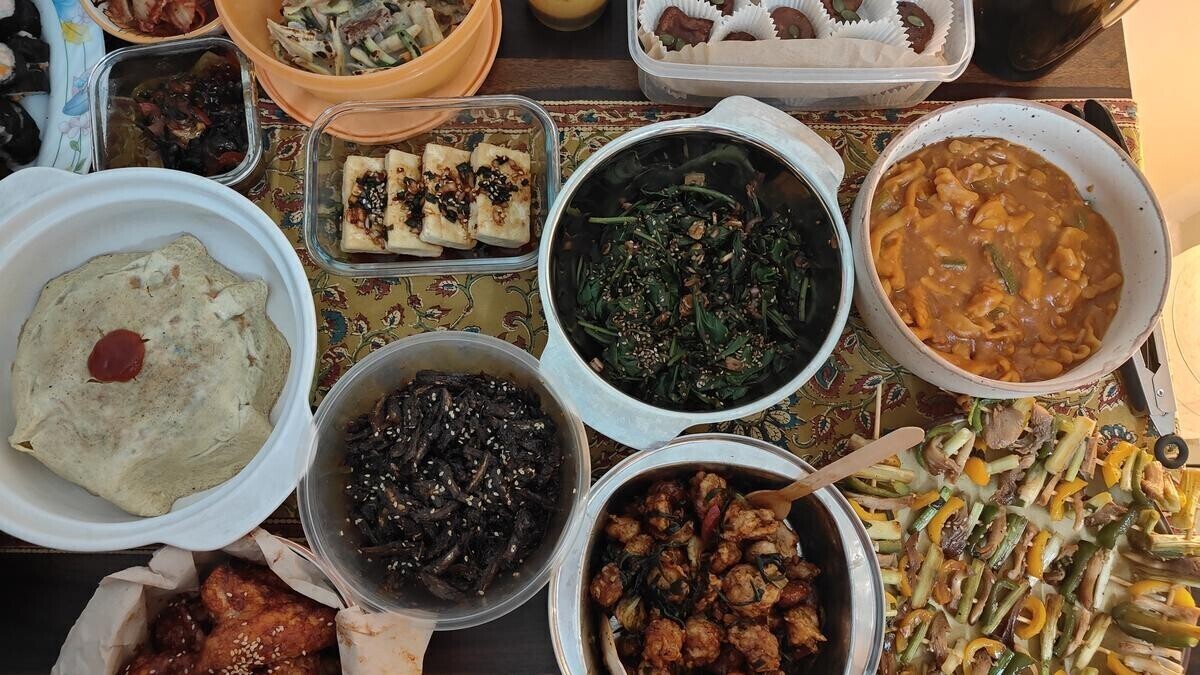 कोरियाई भोजन से लेकर चाट तक, यह चेन्नई क्लब एक तूफान पका रहा है