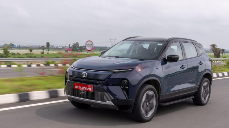 क्या टाटा हैरियर है।