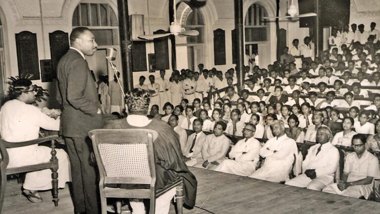 चेन्नई से बने मद्रास, संगीत, भोजन और अधिक की दुर्लभ चित्र