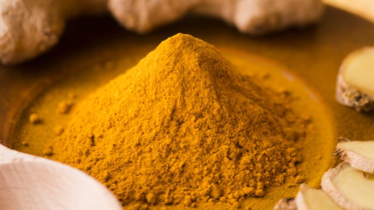 चेहरे पर कस्तूरी मंजल का उपयोग करना? पहले संभावित दुष्प्रभावों को जानें