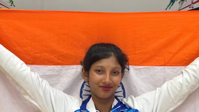 विशाखापत्तनम गर्ल्स रोलर स्केटिंग में एक्सेल, सफलता के लिए अपनी प्रेरणादायक यात्रा साझा करते हुए