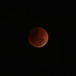 7 सितंबर को ब्लड मून पार्टी कहां हो रही है?