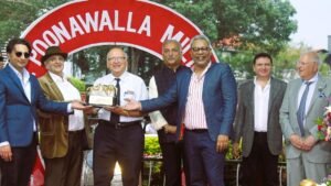 Baychimo Sa Poonawalla मिलियन जीतता है