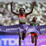 Peres Jepchirchir: अनटिंग, अदम्य केन्याई बनाना और रिकॉर्ड तोड़