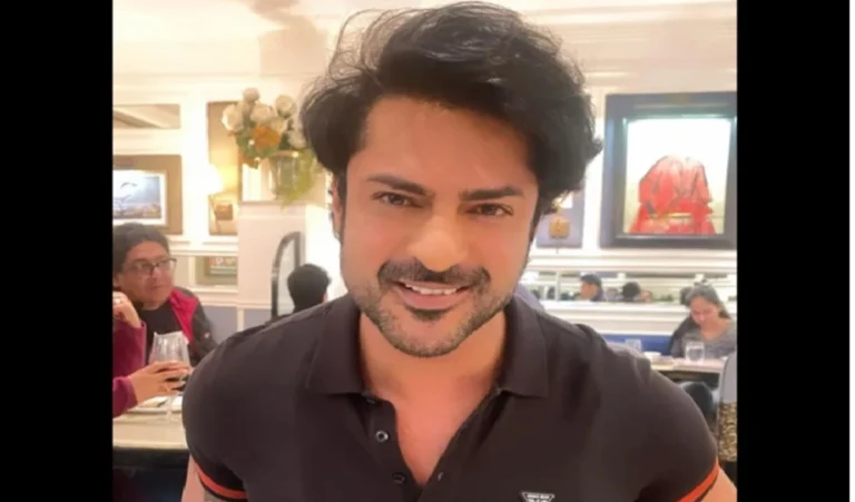 Ashish Kapoor