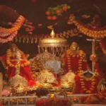 प्रसिद्ध मंदिर: नवरात्रि में मां दुर्गा के इन चमत्कारी धामों के दर्शन, अद्भुत शांति पाते हैं