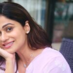 शमिता शेट्टी की सीढ़ी वर्कआउट हैक: व्यस्त शेड्यूल के लिए एक त्वरित फिटनेस ट्रिक