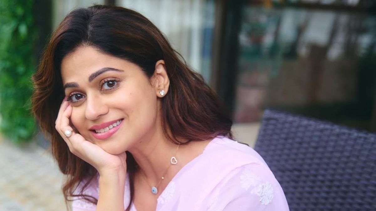 शमिता शेट्टी की सीढ़ी वर्कआउट हैक: व्यस्त शेड्यूल के लिए एक त्वरित फिटनेस ट्रिक